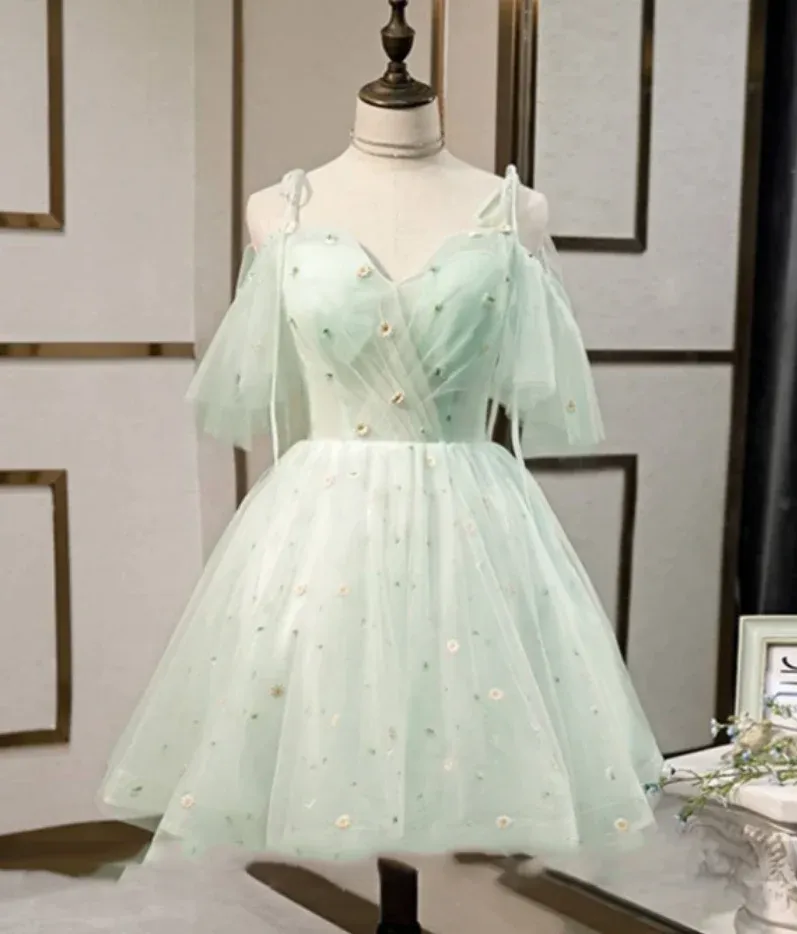 Beautiful Beads Tulle Sweetheart Neckline Ball Gown Homecoming Dresses M5911