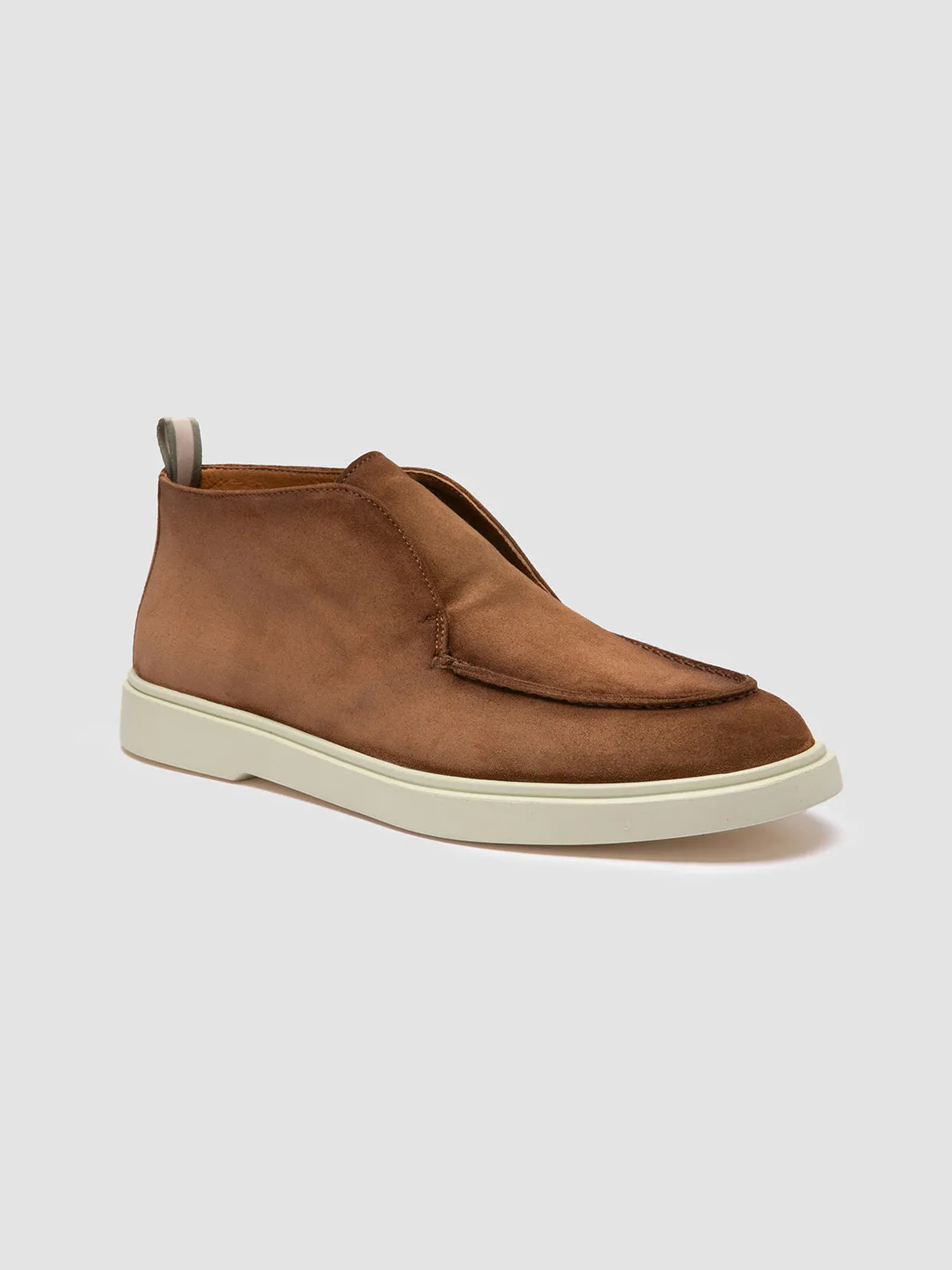 BONES 003 - Brown Suede Chukka Boots