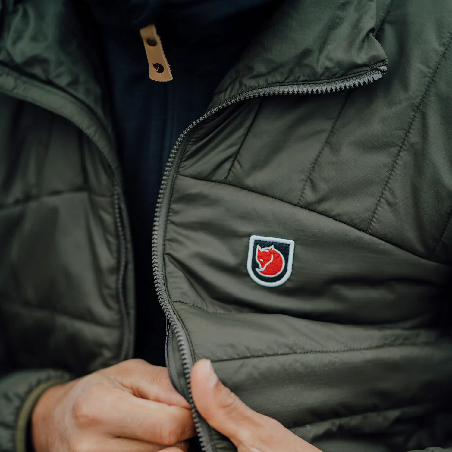 Fjällräven Men&#x27;s Expedition X-Lätt Jacket True Red | Buy Fjällräven Men&#x27;s Expedition X-Lätt Jacket True Red here | Outnorth