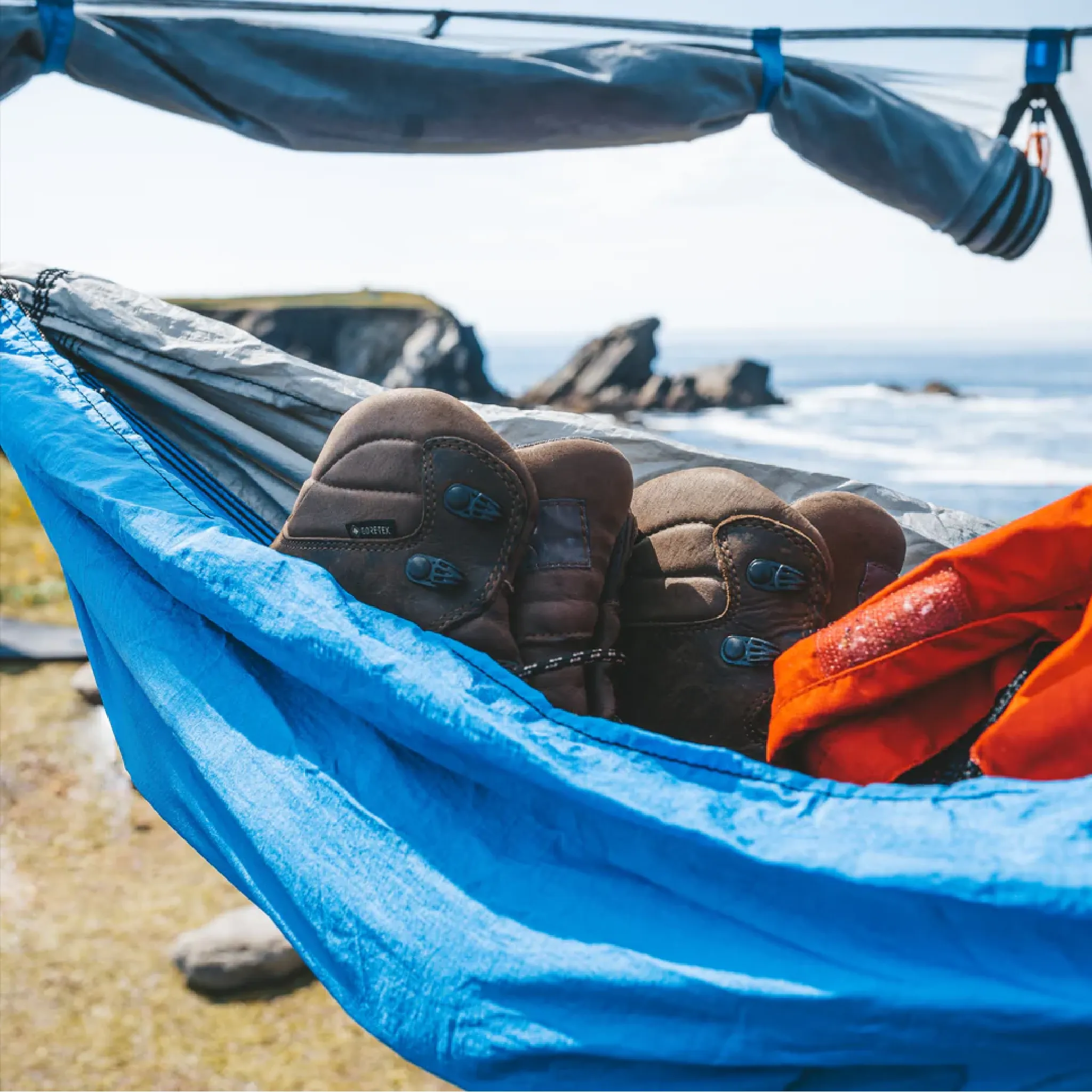 GEAR HAMMOCK | STORAGE SOLUTION FOR HAMMOCKS AND TENTS