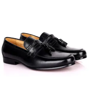 Gian Elegant Fringe Designed Loafers Shoe - Black