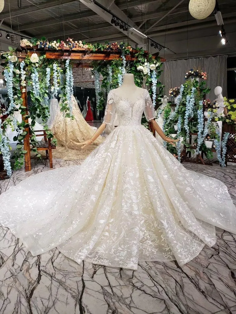 Gorgeous Lace Wedding Dress With Half Sleeves Ball Gown Long Wedding Dress N1625