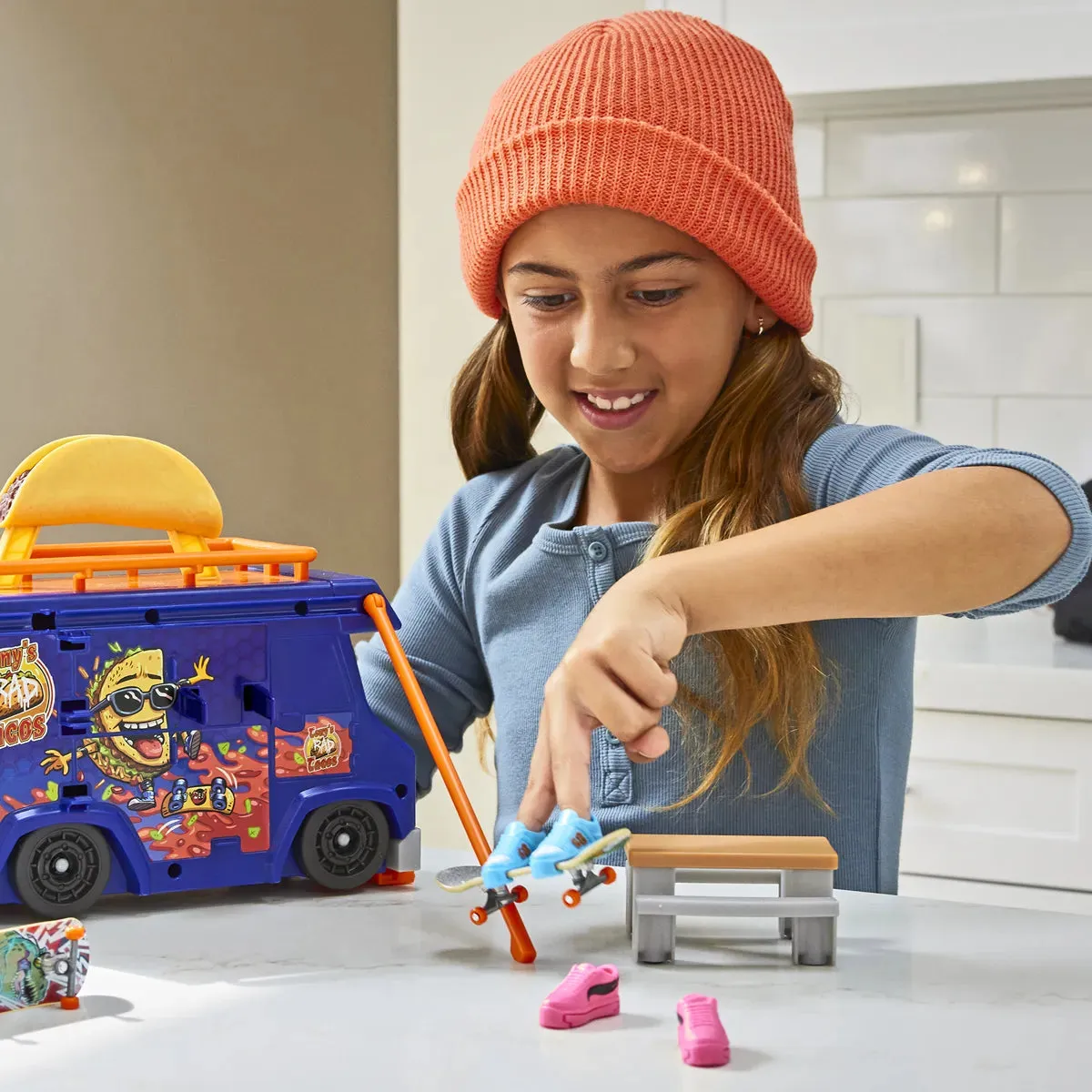 Hot Wheels Skate Taco Truck Playset