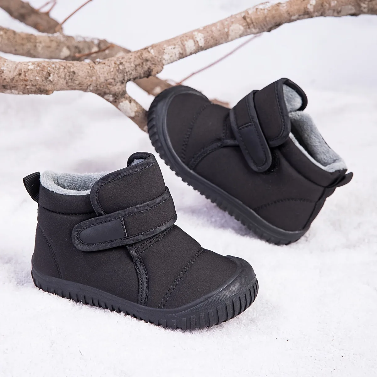 Kids' Cozy Fleece-Lined Snow Boots - Non-Slip, Warm Outdoor Shoes for Boys & Girls, Perfect for Hiking & Training