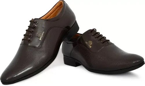 Men's Elegant Brown Lace-Up Shoes for Casual and Formal Wear