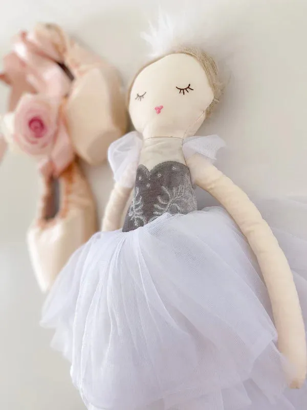 Mon Ami "Nina" Silver Prim a Ballerina Doll