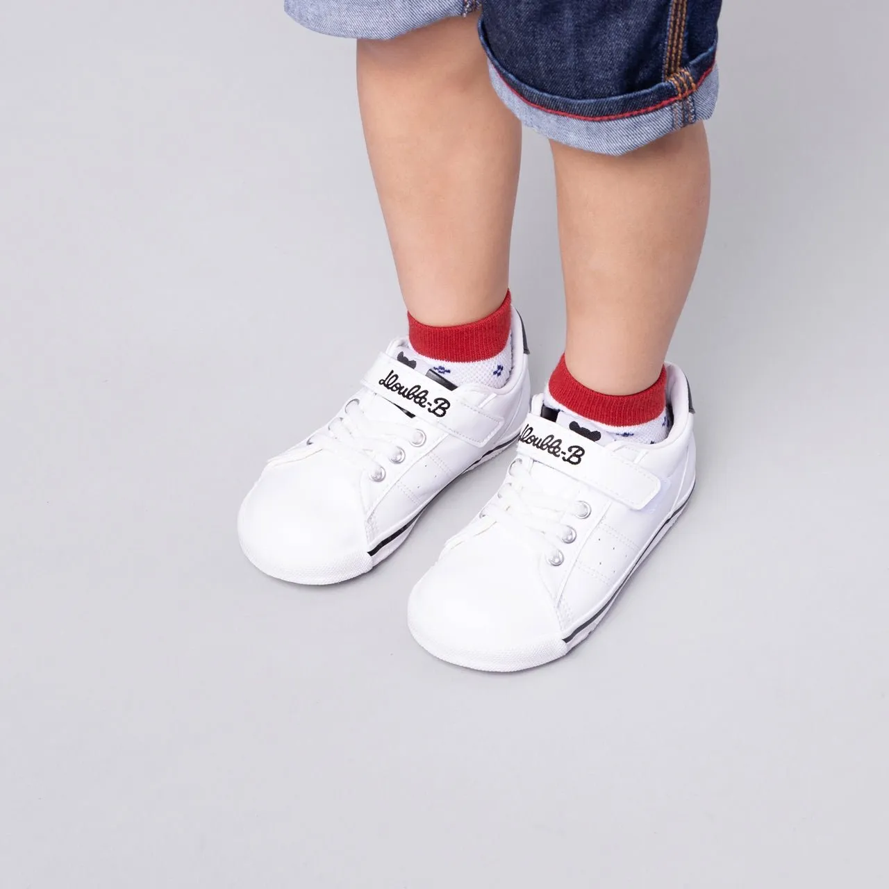 Monotone Sneakers for Kids