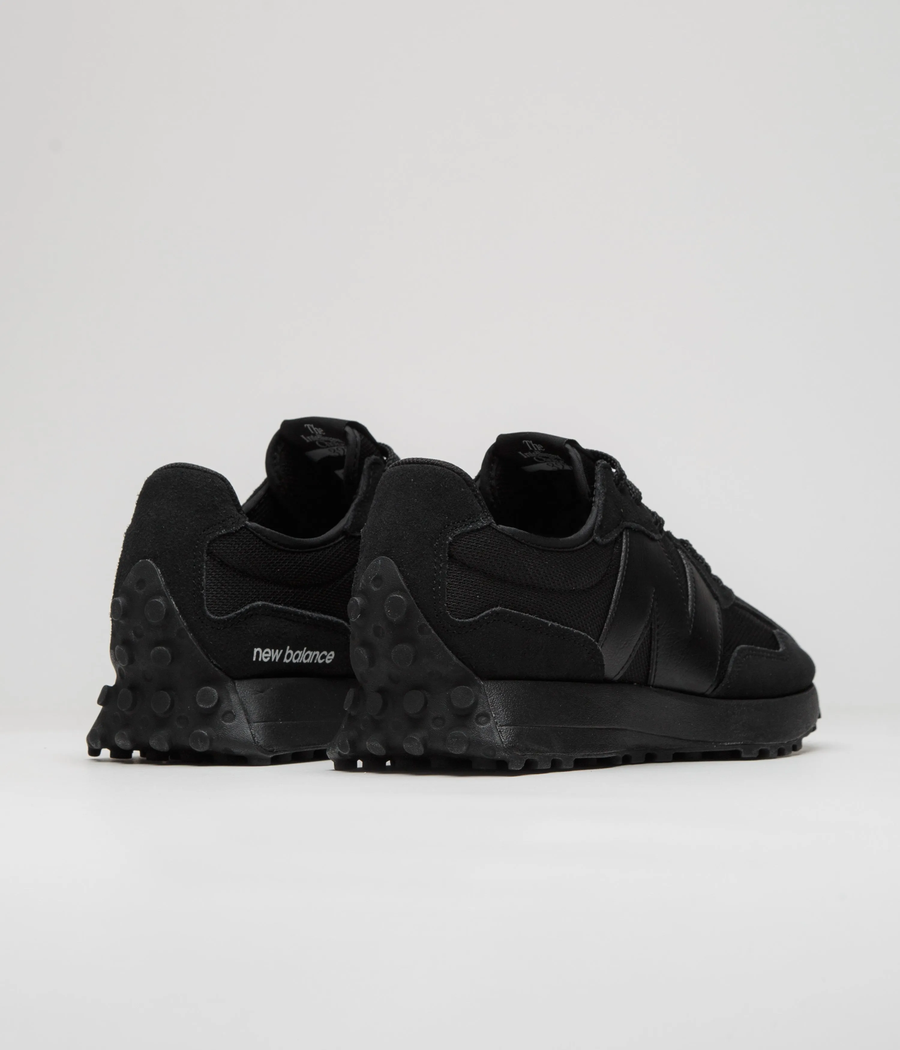 New Balance 327 Shoes - Black / Black