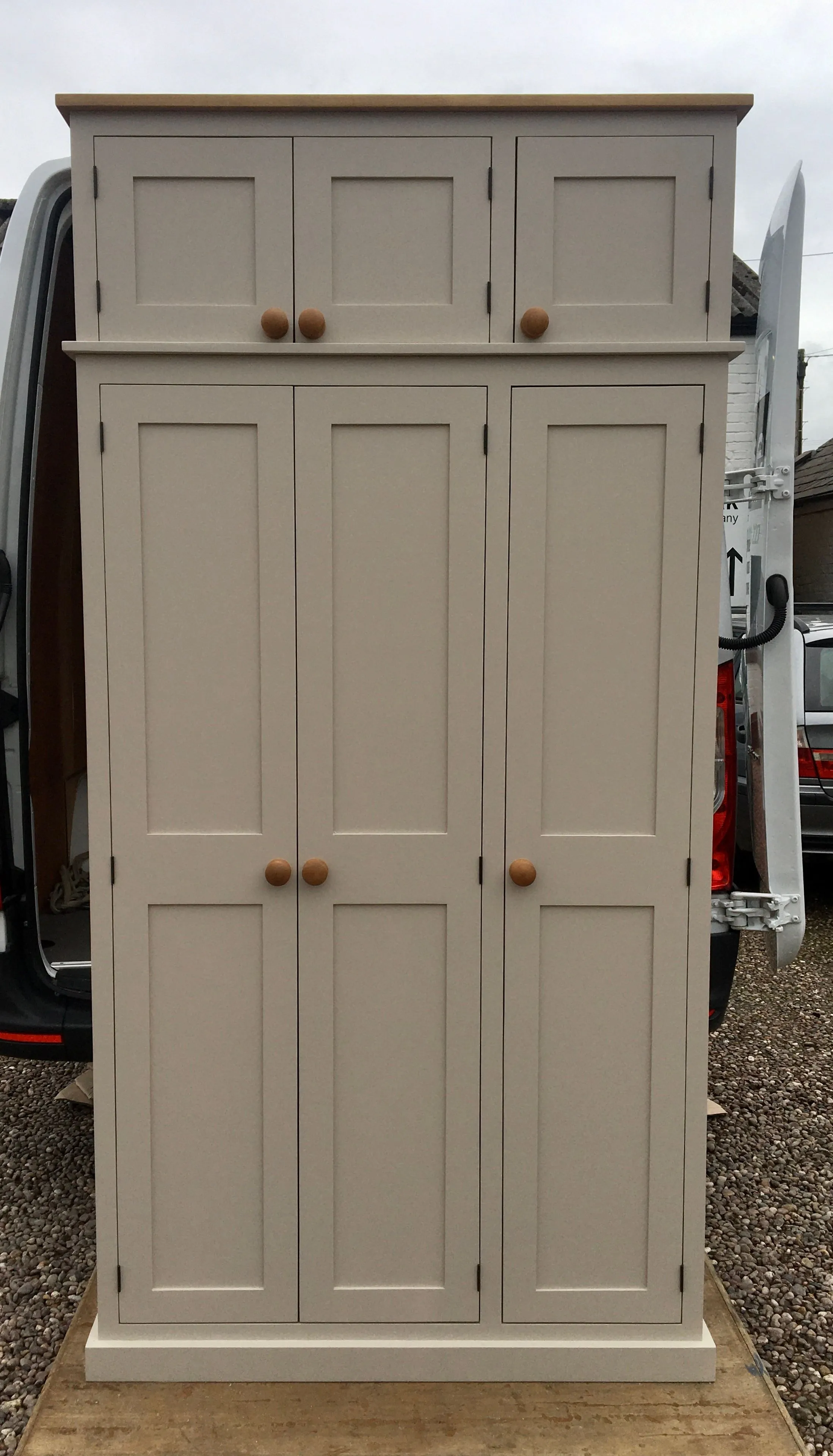 **NOW SOLD OUT** DELIVERED BEFORE CHRISTMAS - IN STOCK **3 Door Hall, Utility, Coat & Shoe with TOP BOX Storage Cupboard (35 cm deep) CHOOSE YOUR COLOUR