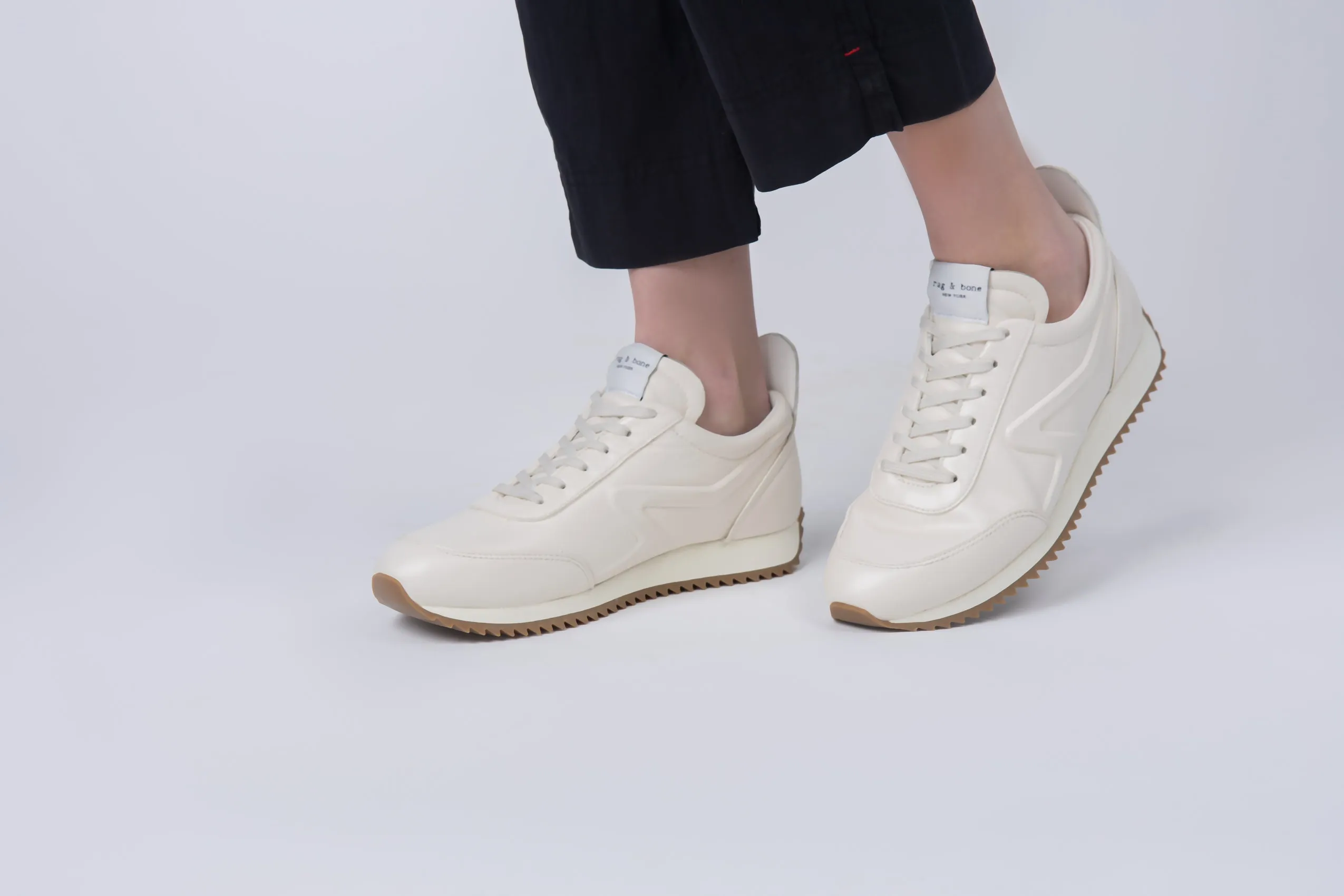 Rag & Bone Retro Run Sneaker in Birch