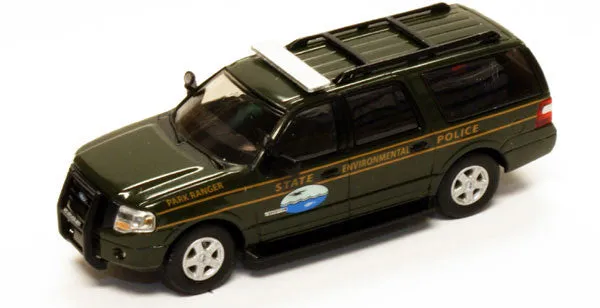 RPT-538-7607.37       2007 Ford Expedition EL SSP Green environmental police/modern light bar, black push bar/matte-silver painted rims