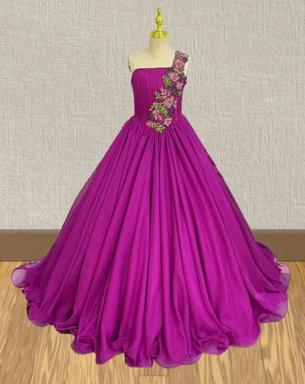 Stunning Preteen Romantic Purple Open Back Evening Gown