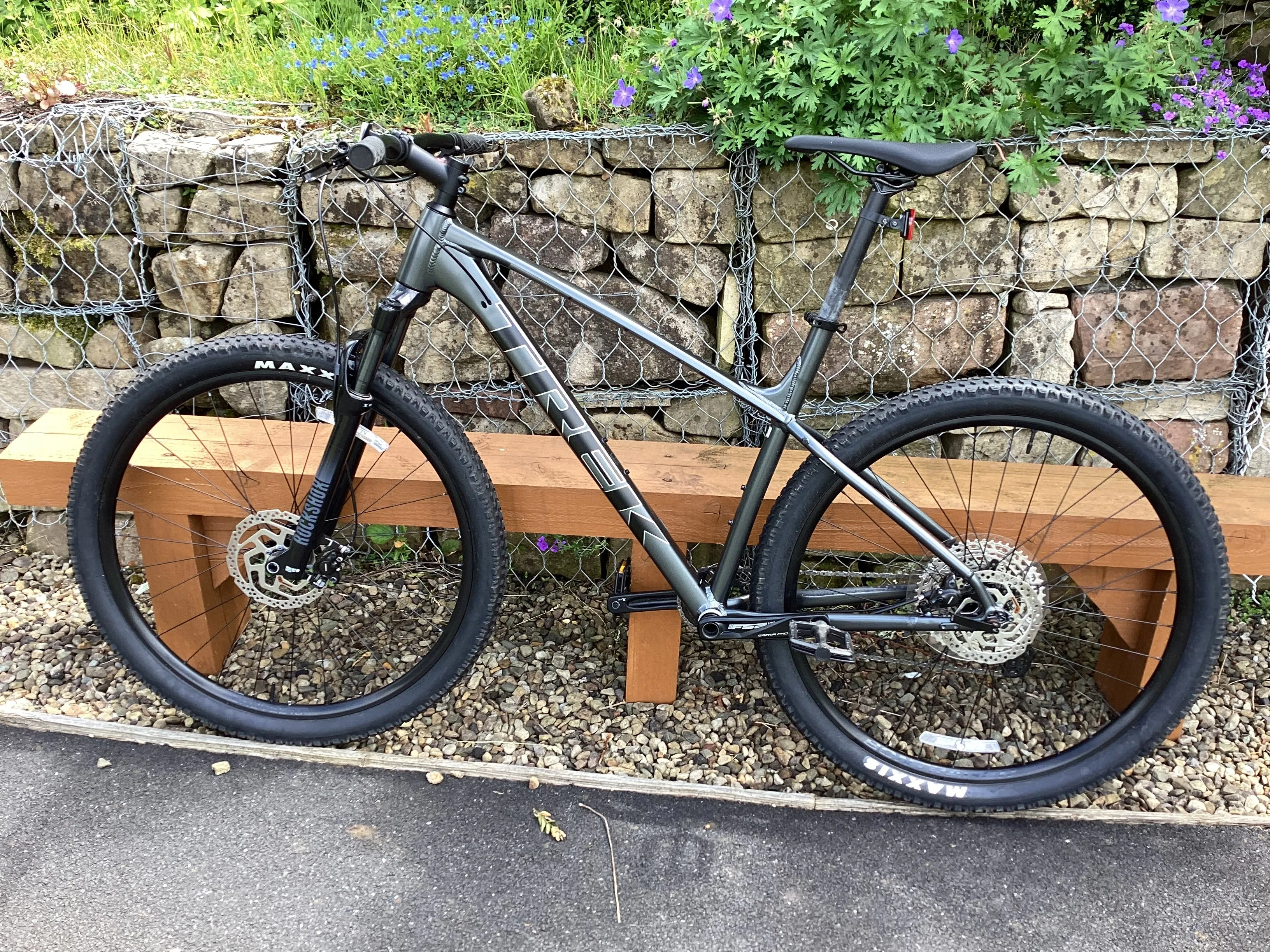 Trek X-Caliber 8 2022